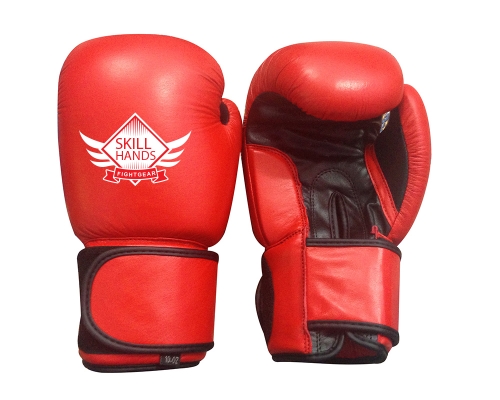 BOXING GLOVES 