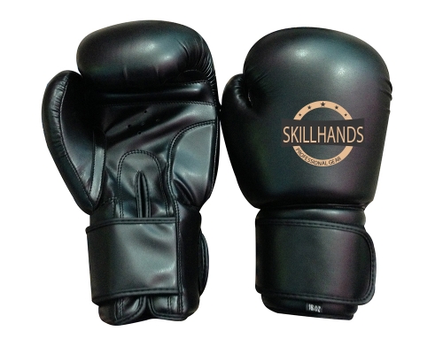 BOXING GLOVES 
