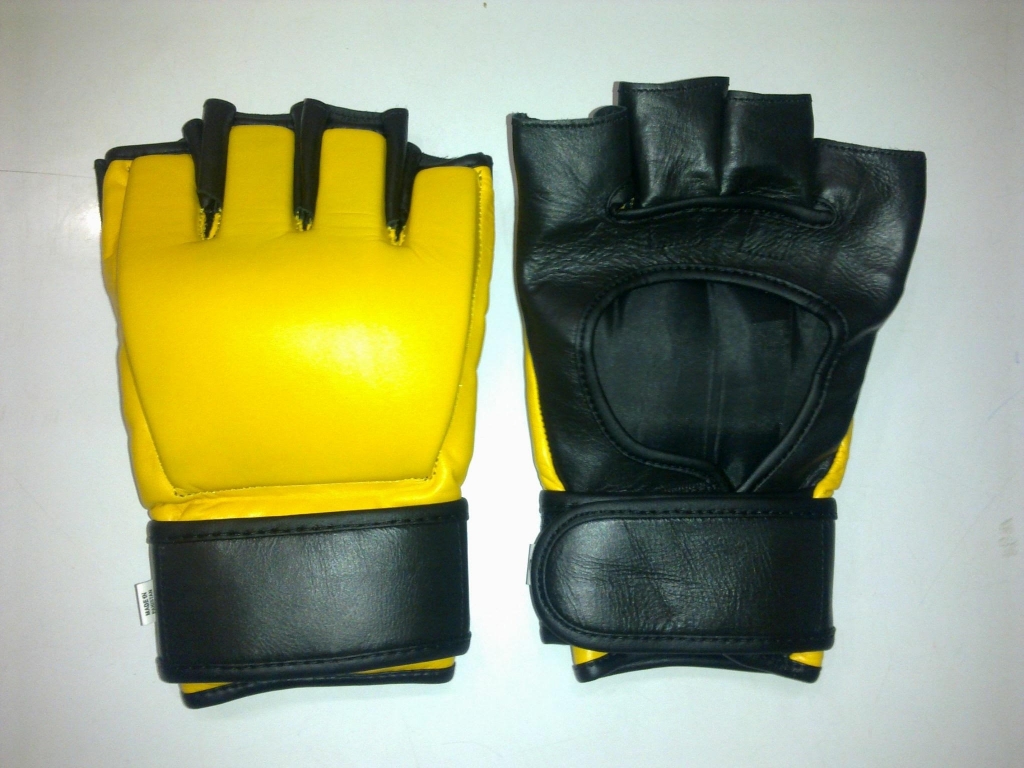MMA GLOVES 